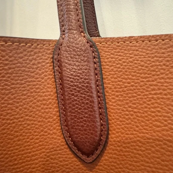 Coach Willow Tote - Picture 7 of 16